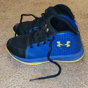 Boys Under Armour sneakers